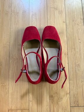 Nisolo Luna Heeled Mary Jane, size 9, red suede